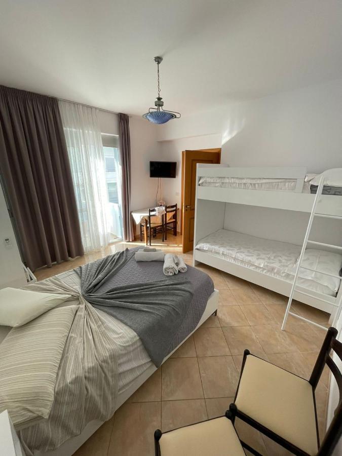 Bellavista Apartment Vlorë Exterior foto